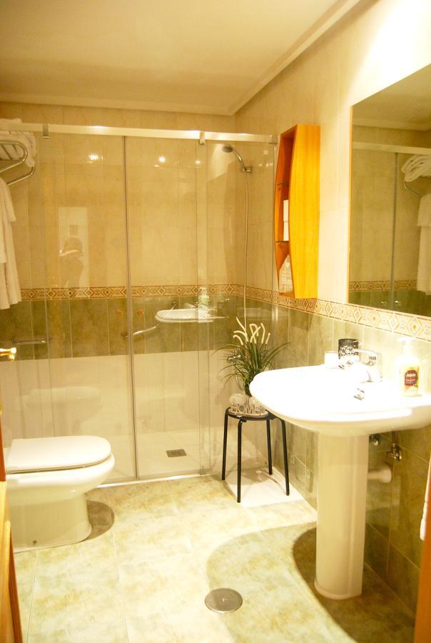 Apartamentos Turisticos Arch Леон Экстерьер фото